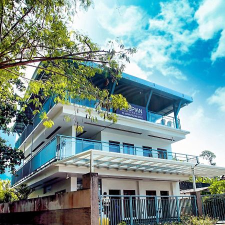 Caspian Beach Resort Alappuzha Exterior photo