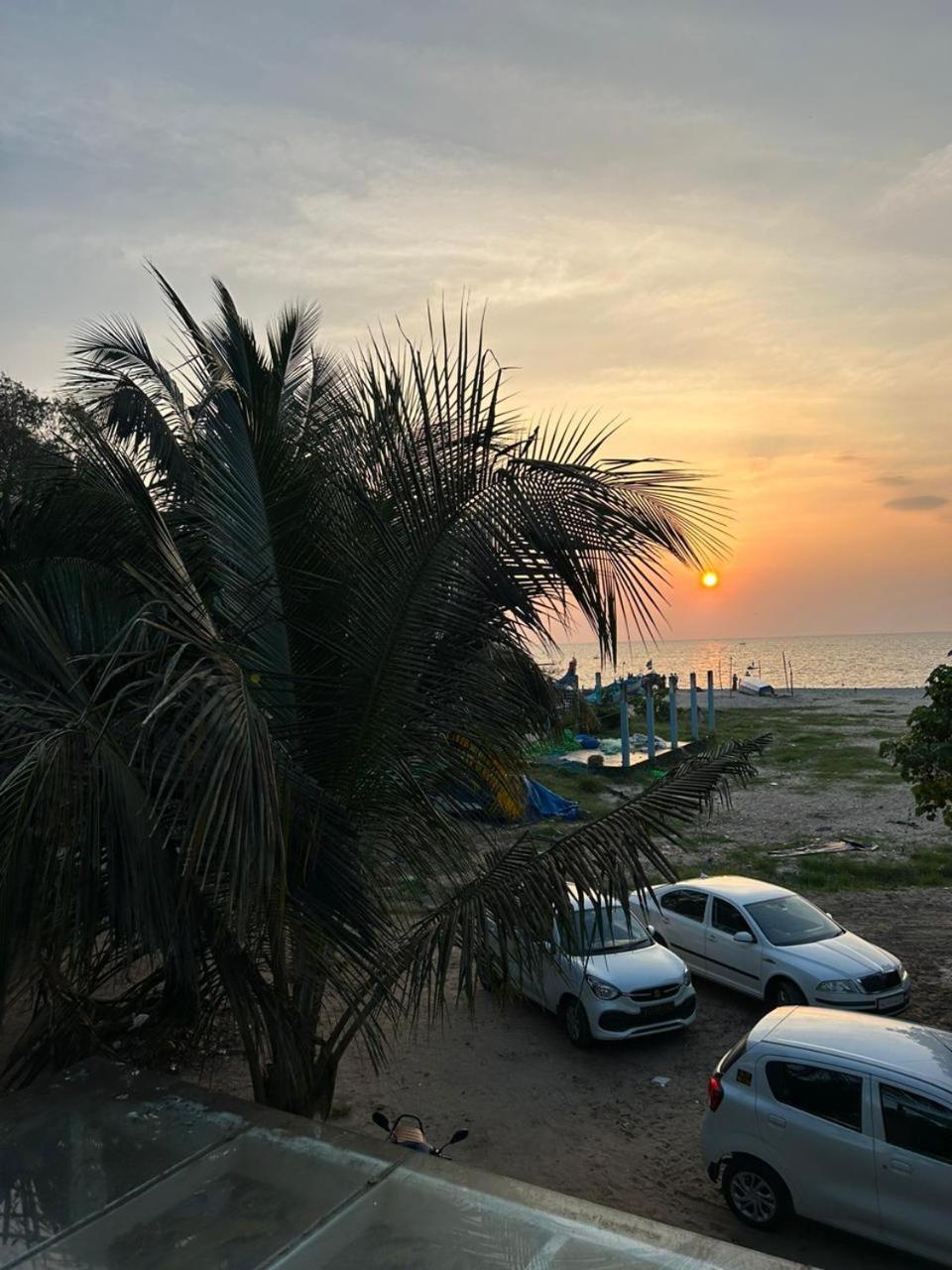 Caspian Beach Resort Alappuzha Exterior photo